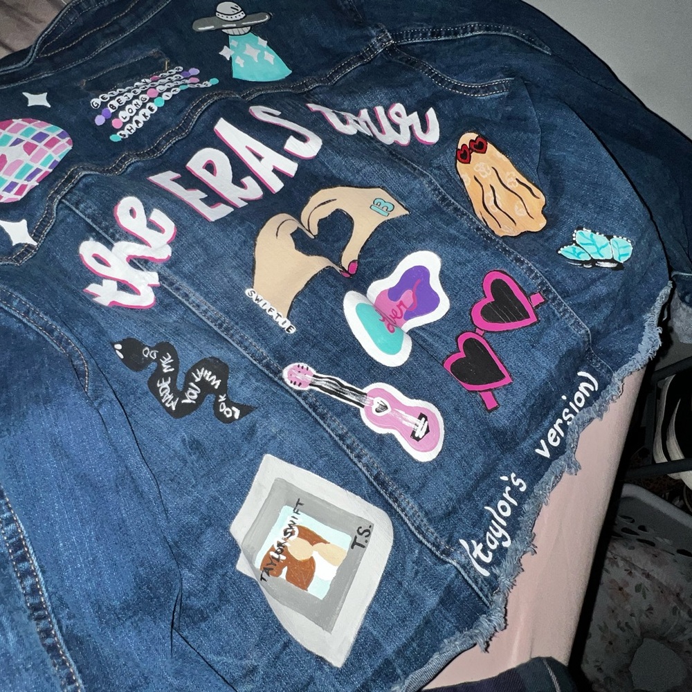Hand Painted TAYLOR SWIFT Denim Jacket XXL